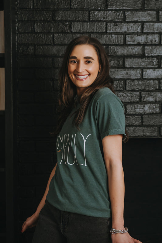 UNRULY | Boyfriend Tee